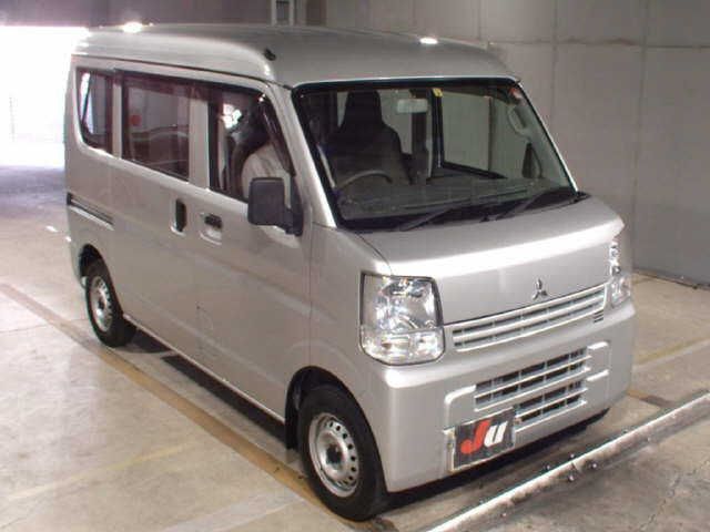 186 Mitsubishi Minicab van DS17V 2015 г. (JU Fukuoka)